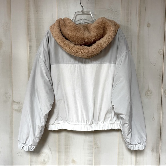 VS Pink Reversible Teddy Grey White Brown Zip Jacket Sz L Hooded - Picture 5 of 10